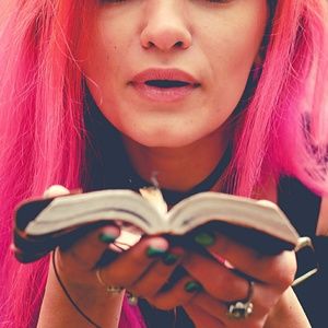 Meet your Posher, Mystic